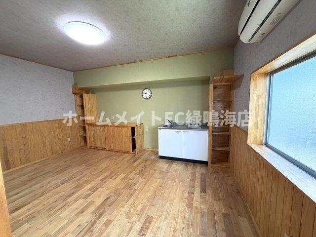 苗代町倉庫の内装