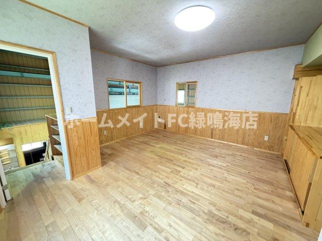 苗代町倉庫の内装