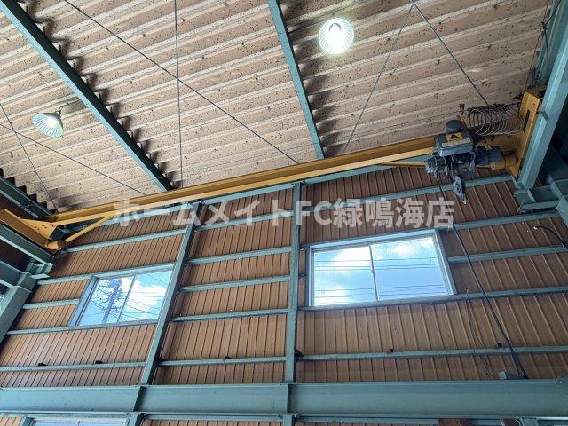 苗代町倉庫の内装