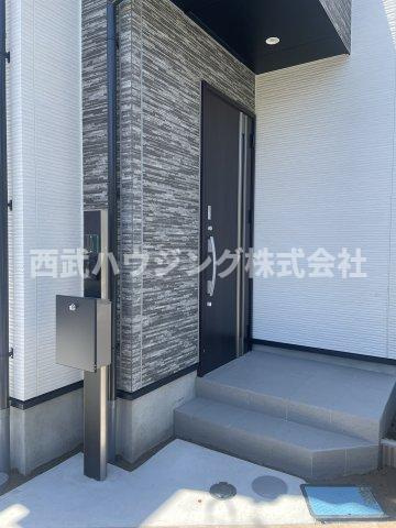 【仲介手数料無料】所沢市南住吉全４棟Ｂ号棟　所沢市の新築住宅なら西武ハウジングの玄関
