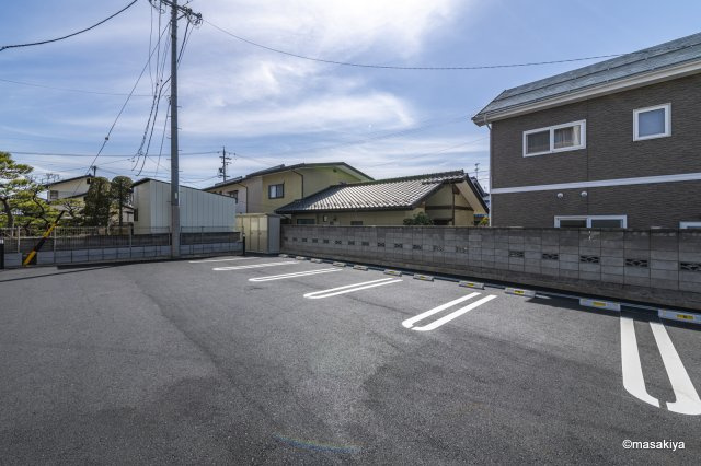 明和ハウス未来館の駐車場