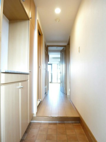 グランシェーネの玄関