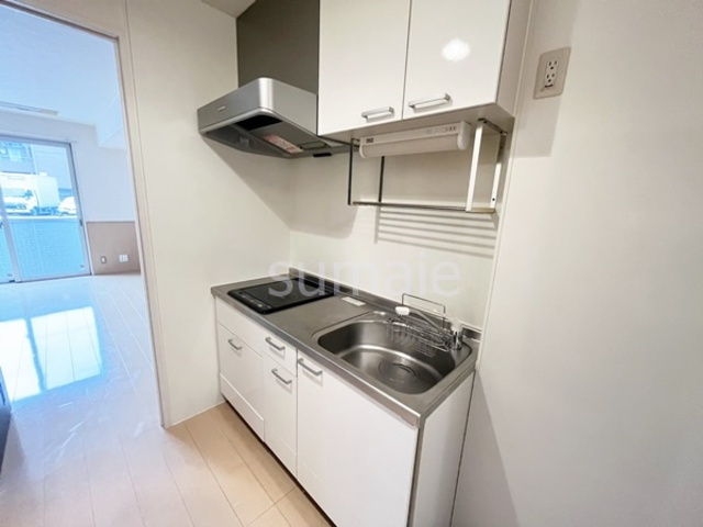 パインズ　ヒルのキッチン|システムキッチン完備です。