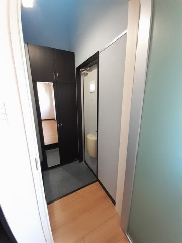 ジェイズタウンＡの玄関|シューズボックス付きの玄関です★