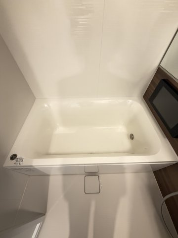 プレジオ日暮通の浴室