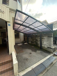 ザ・シティ御影山手の駐車場