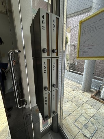 サニーハイツ(南塚口町)のロビー