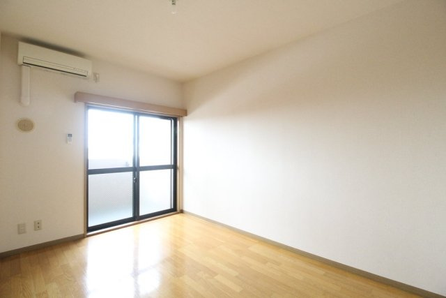 北区王子２丁目の賃貸マンションの居間・リビング