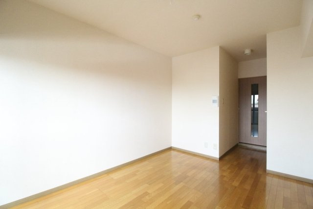 北区王子２丁目の賃貸マンションの居間・リビング