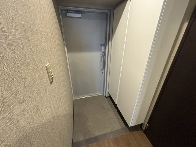 SANITAS WARABIの玄関|※別号室の参考写真です。