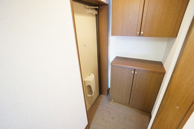 【玄関】 | ルミネスタ学研台 | 落ち着いた玄関です