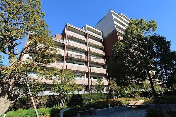 武蔵野市中町２丁目の賃貸マンションの外観