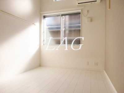 【寝室】 | メゾンスーリール弐番館 | 寝室です。