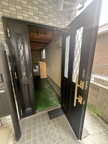 【玄関】 | 若松町5丁目戸建て