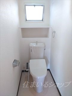 コーポラスみやもと　Cのトイレ|シャワートイレ・窓あり
