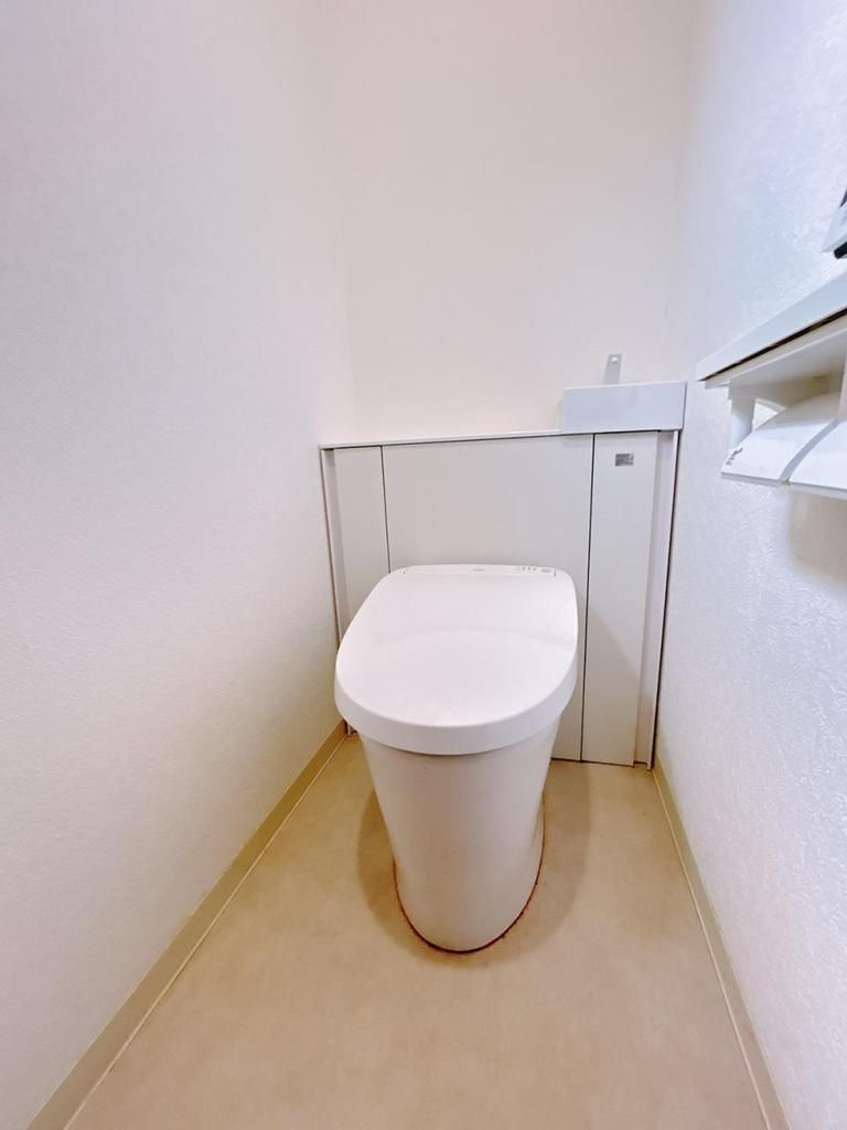飯能市双柳　中古戸建のトイレ