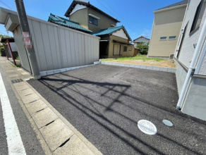 【駐車場】