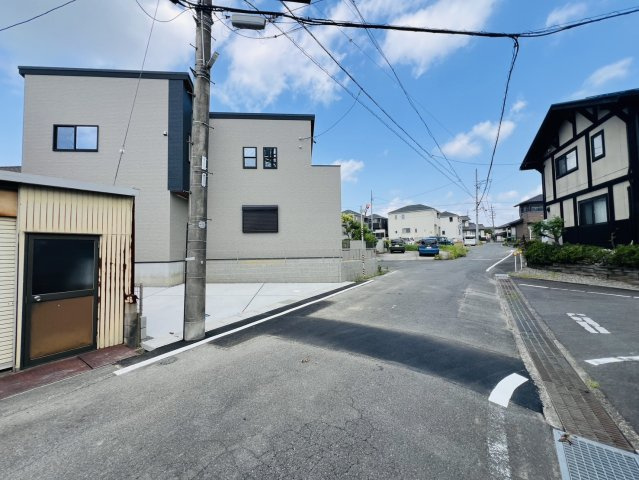 大府市吉川町5丁目428番『仲介手数料無料』新築一戸建て・建売の前面道路含む現地写真