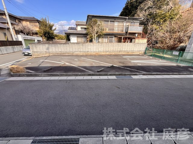 【前面道路含む現地写真】の画像