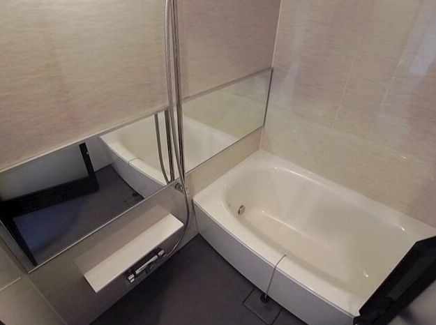 川口市本町４丁目の賃貸マンションの浴室|※別号室参考写真