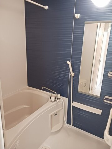 メゾン・エスペランサの浴室|コンパクトで使いやすいお風呂です