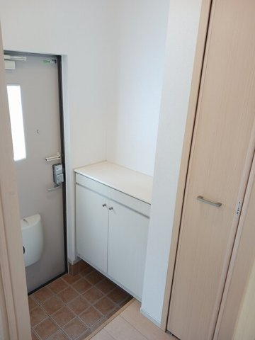 メゾン・エスペランサの玄関|きれいな玄関です