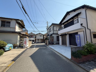 【前面道路含む現地写真】 | 【プレイワーク松風町】大芝小・中古戸建・4LDK | 前面道路含む現地写真です