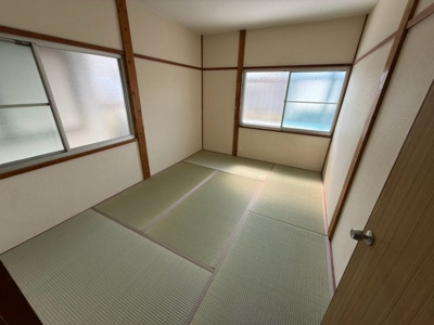【和室】 | 【プレイワーク松風町】大芝小・中古戸建・4LDK | い草の香りが落ち着く素敵な和室です