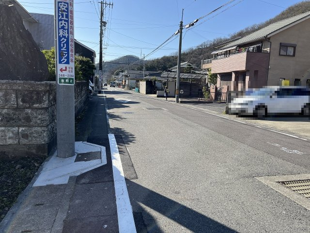 土地　塩町2丁目の前面道路含む現地写真|前面道路　東から