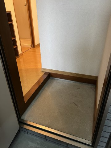 ヴァンベール八橋の玄関