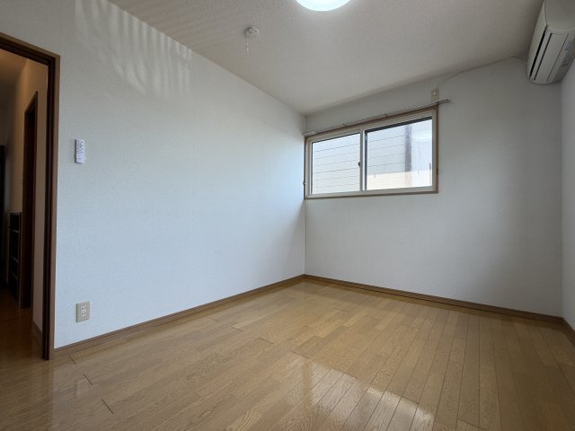 ヴァンベール八橋の洋室|洋室4.5帖