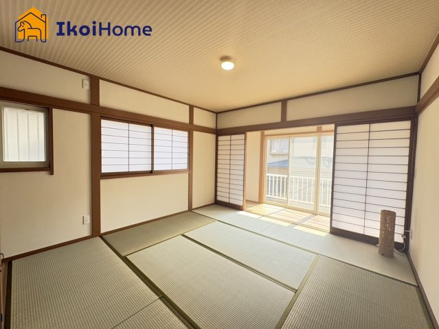 明石市東山町　中古戸建の和室|【ホームページに現地動画掲載中】●年中無休：当日予約可●1階和室8帖になります。床の間も有り広々です