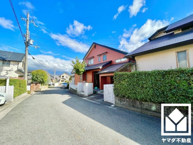 京田辺市花住坂２丁目の外観