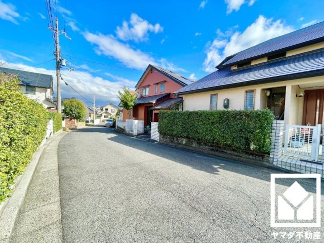 京田辺市花住坂２丁目の外観