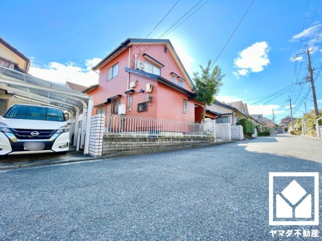京田辺市花住坂２丁目の外観