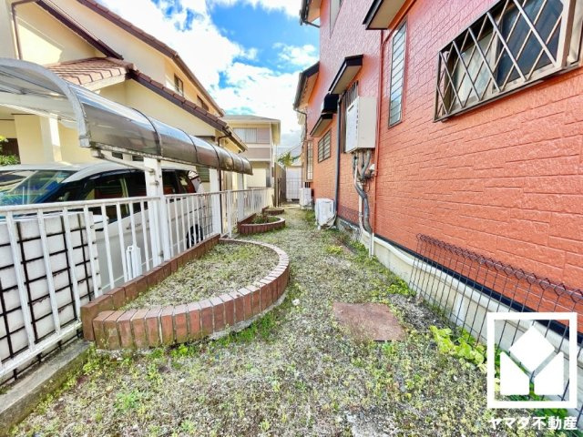 京田辺市花住坂２丁目の外観