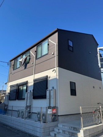 アザーレ・ターコイズ府中本町B棟の外観