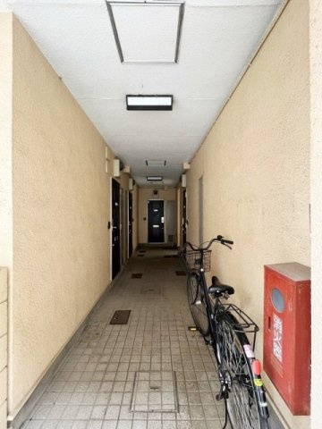 ジュネパレス市川第２４Ｃのロビー