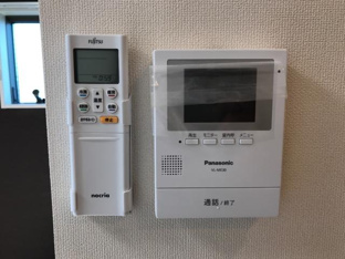 カメラ付インターホン