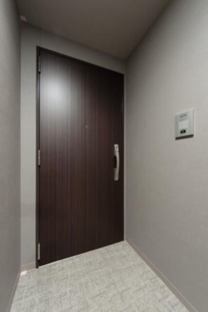 パークアクシス成増二丁目の玄関