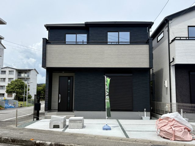 「南向き×広路」高知市鴨部2期2棟　1号棟新築戸建て