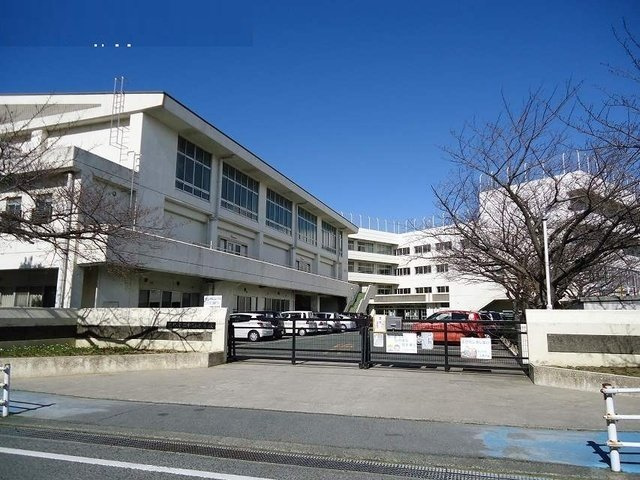 エレガンス東小浜の周辺|中野小学校まで600m