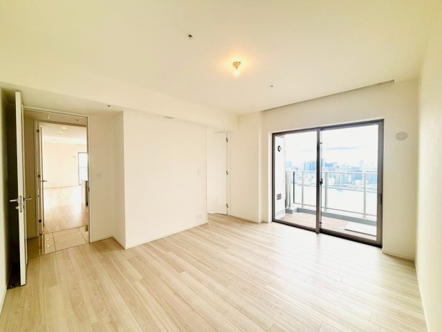 SKY DUO PARK VILLAGE T棟 47階の居間・リビング|7.6帖のベッドルームです。