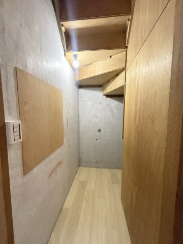 常滑市萱苅口貸家の内装