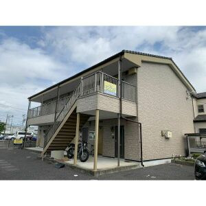 西春日井郡豊山町大字豊場のアパート