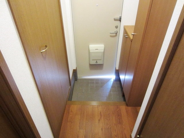 【玄関】