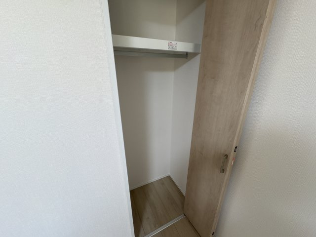 クレストコート希望ヶ丘の収納|※同施工会社の類似参考写真
