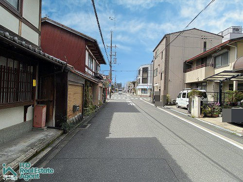 上京区上立売町 土地の前面道路含む現地写真