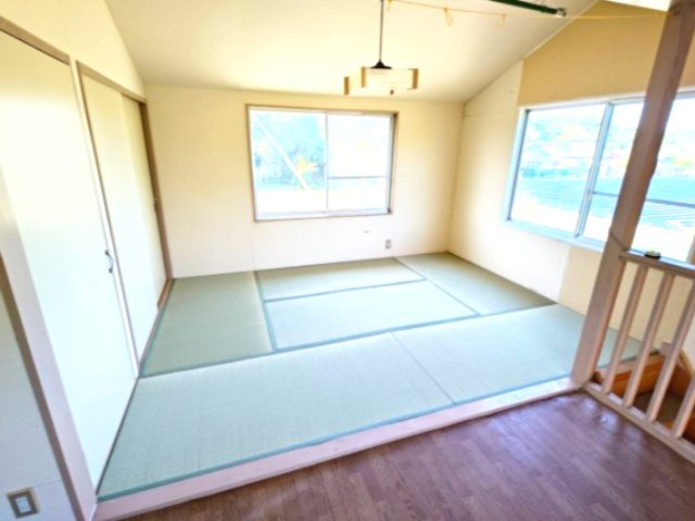鹿嶋市青塚Ｉ戸建の和室|2Ｆ和室6帖