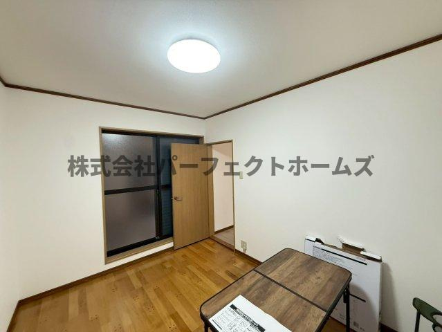 池之宮1丁目戸建　賃貸の洋室|個人の部屋や寝室として使える洋室です